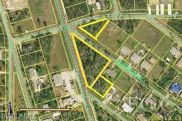 5585 Avenue D BOKEELIA, FL 33922