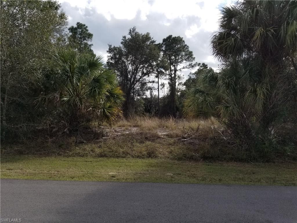 21459 Clinton AVE PORT CHARLOTTE, FL 33954
