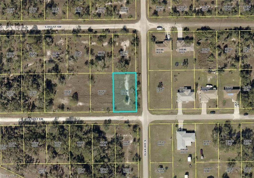 2700 54th ST SW LEHIGH ACRES, FL 33976