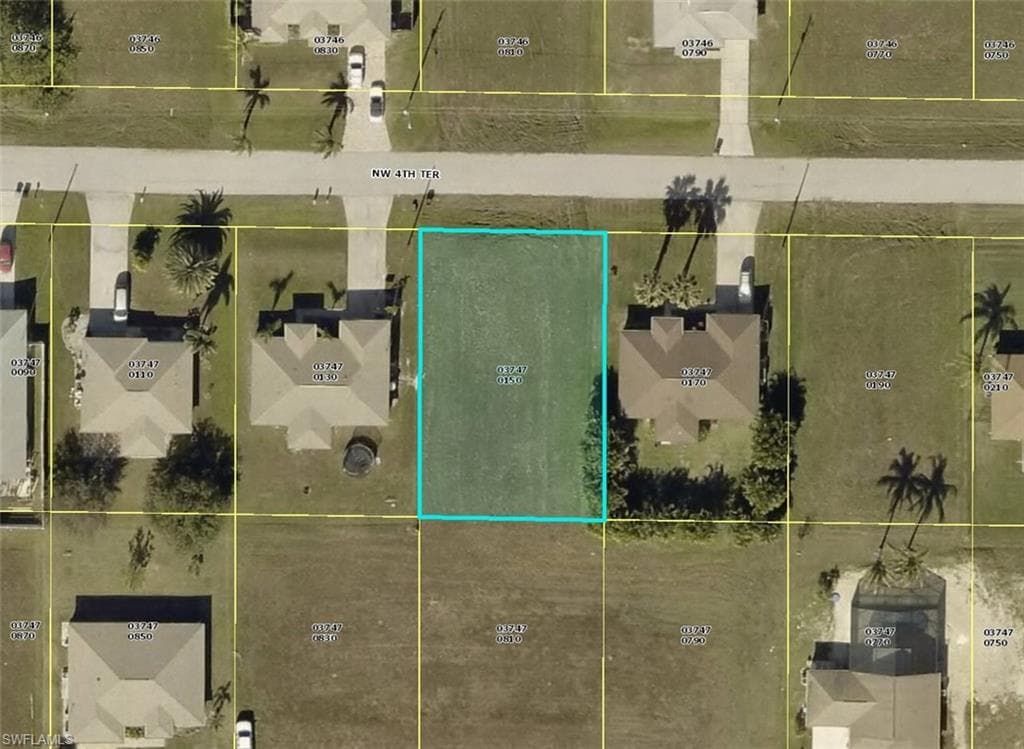 2216 NW 4th TER CAPE CORAL, FL 33993