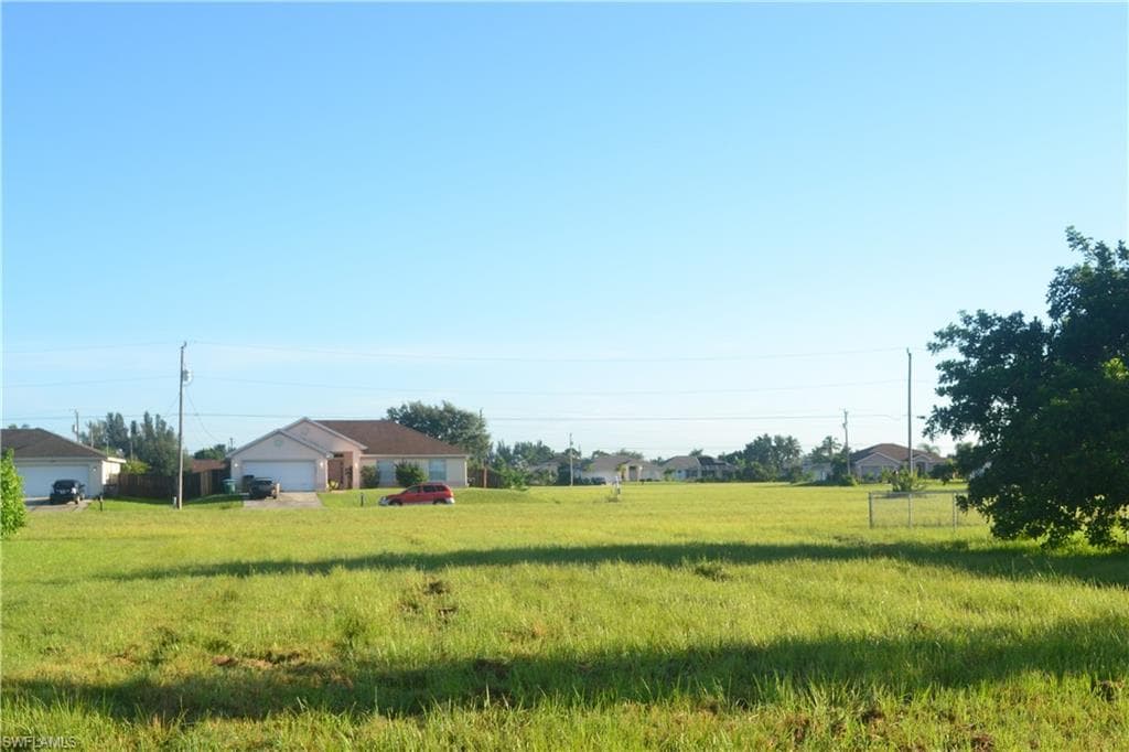 2825 NW 2nd ST CAPE CORAL, FL 33993