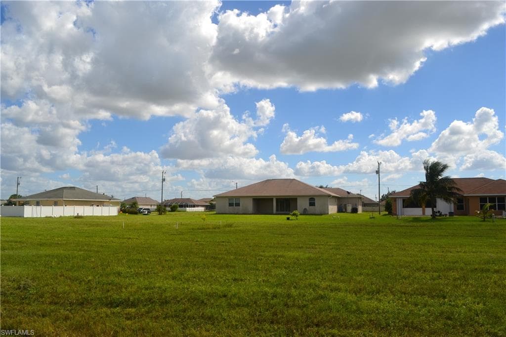 2212 NW 6th ST CAPE CORAL, FL 33993