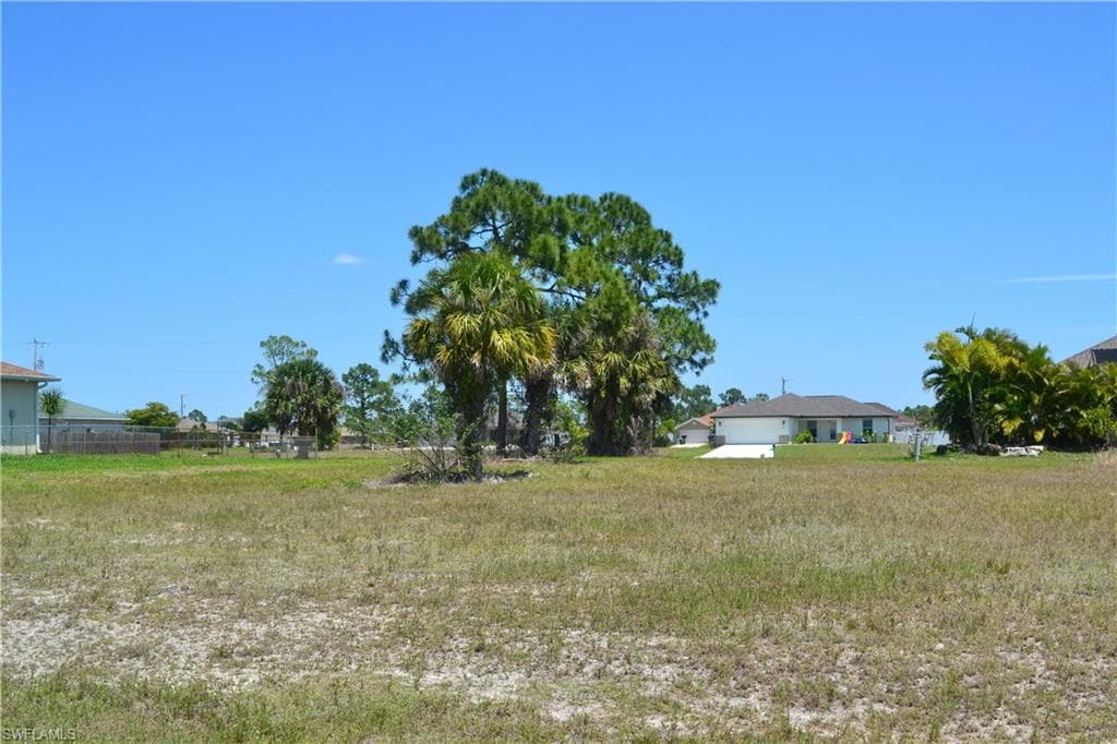 2529 NW 20th PL CAPE CORAL, FL 33993