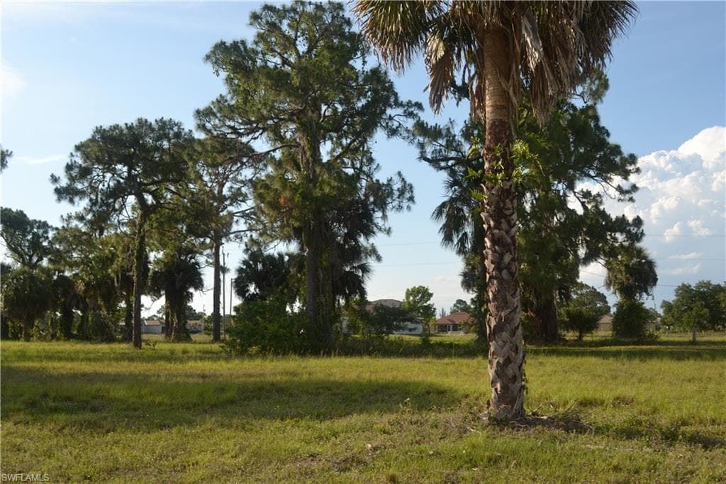 1707 NW 27th ST CAPE CORAL, FL 33993