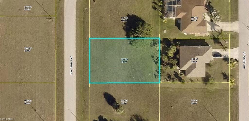 305 NW 23rd AVE CAPE CORAL, FL 33993