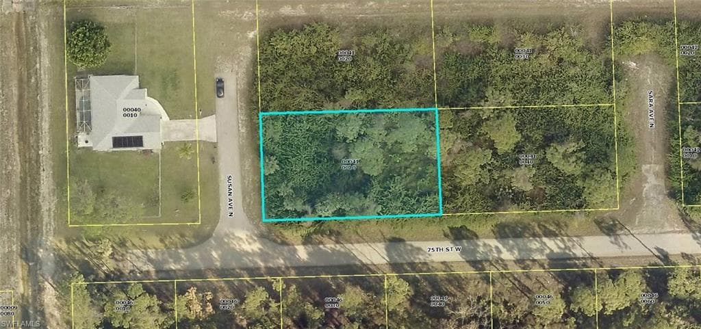 7500 Susan AVE N LEHIGH ACRES, FL 33971