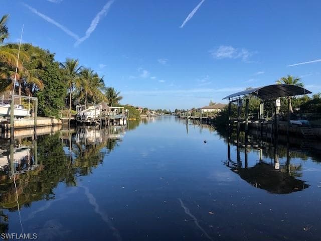 3827 NW 2nd TER CAPE CORAL, FL 33993