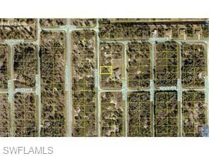 833 Burns AVE S LEHIGH ACRES, FL 33974