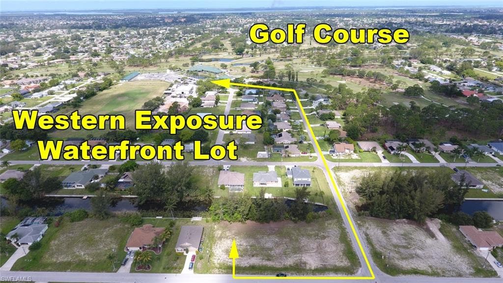 1944 SW 8th PL CAPE CORAL, FL 33991