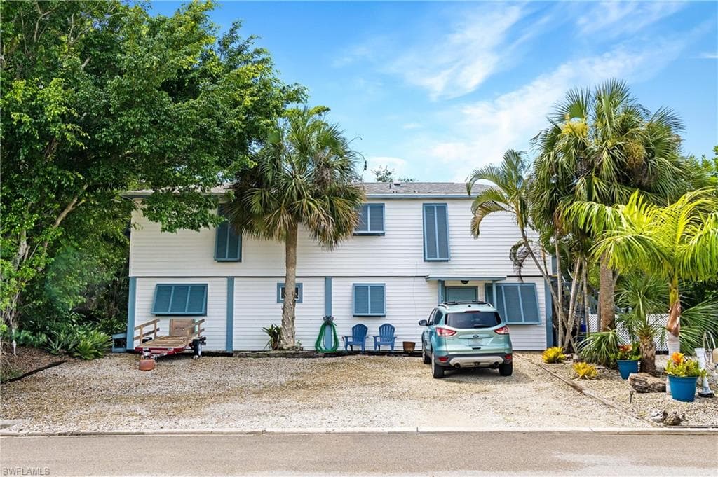 914 North ST FORT MYERS BEACH, FL 33931