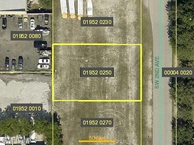 220 2nd AVE CAPE CORAL, FL 33991