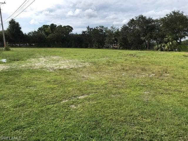 2215 NE 6th ST CAPE CORAL, FL 33909