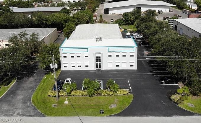 4328 Corporate SQ NAPLES, FL 34104