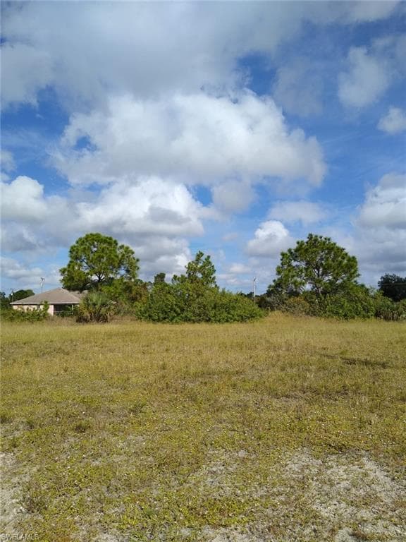 1535 NE 36th LN CAPE CORAL, FL 33909