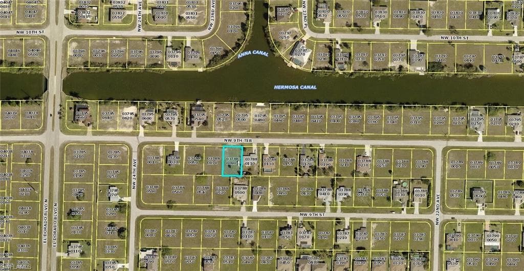 2240 NW 9th TER CAPE CORAL, FL 33993