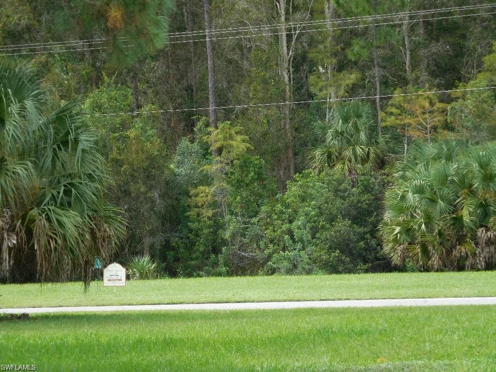 4009 SKYWAY DR LOT#21 NAPLES, FL 34112