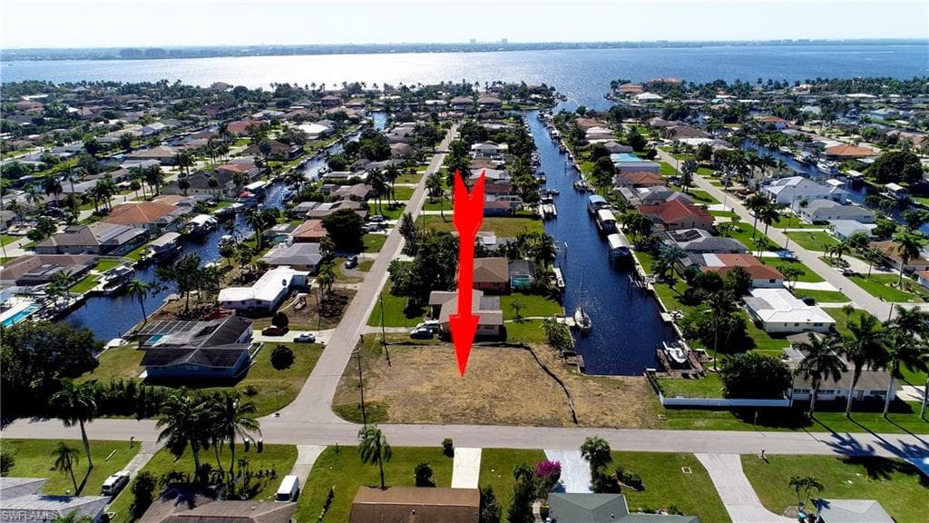 5302 Cobalt CT CAPE CORAL, FL 33904