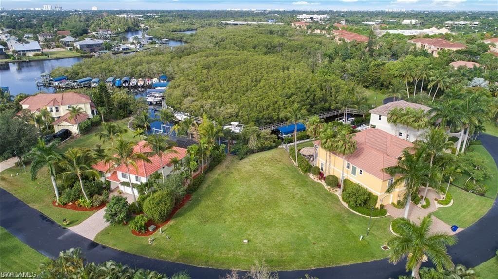 9124 Brendan River CT BONITA SPRINGS, FL 34135