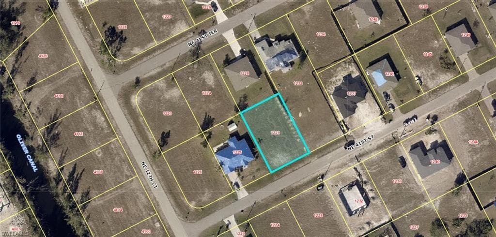 1229 NE 41st ST CAPE CORAL, FL 33909