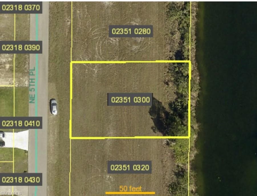 3003 NE 5th PL CAPE CORAL, FL 33909