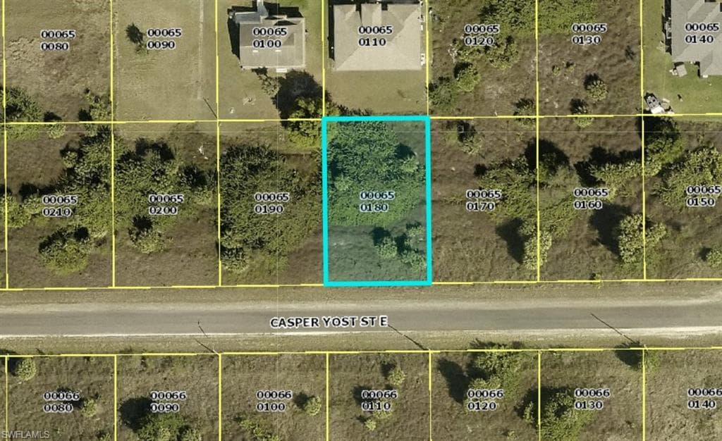827 Casper Yost ST E LEHIGH ACRES, FL 33974