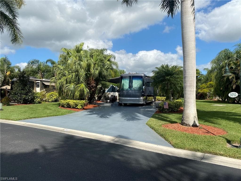 LOT 57 3051 W Riverbend Resort BLVD LABELLE, FL 33935