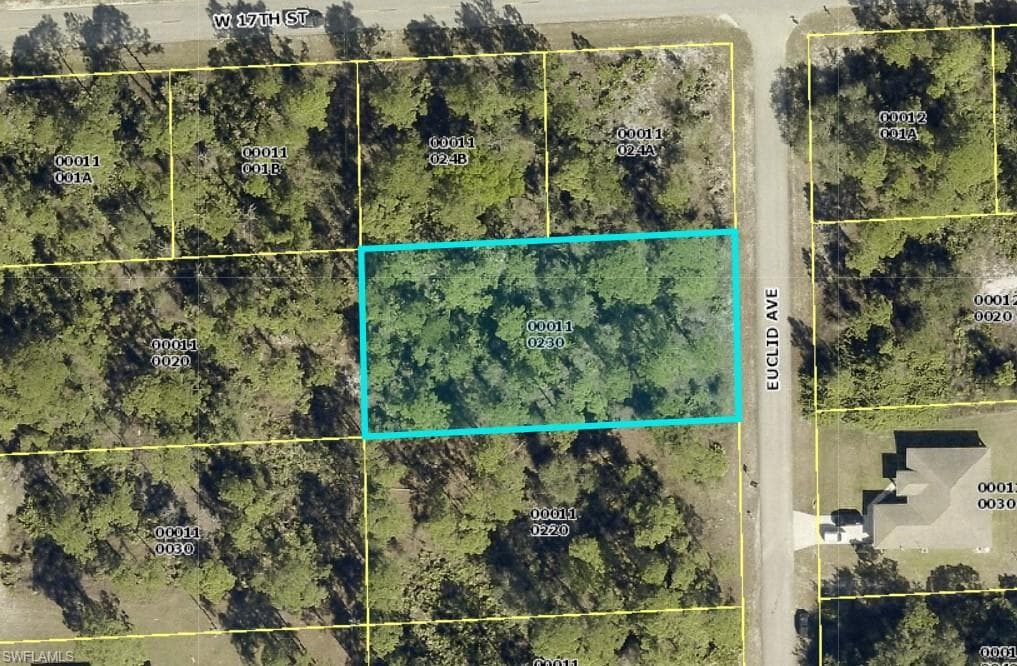 1621 Euclid AVE LEHIGH ACRES, FL 33972