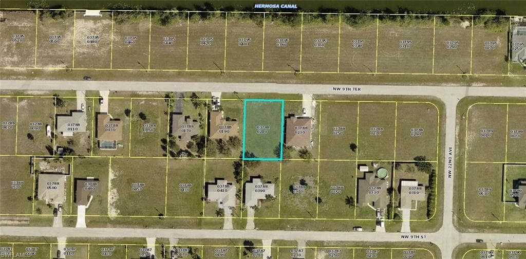 2216 NW 9th TER CAPE CORAL, FL 33993