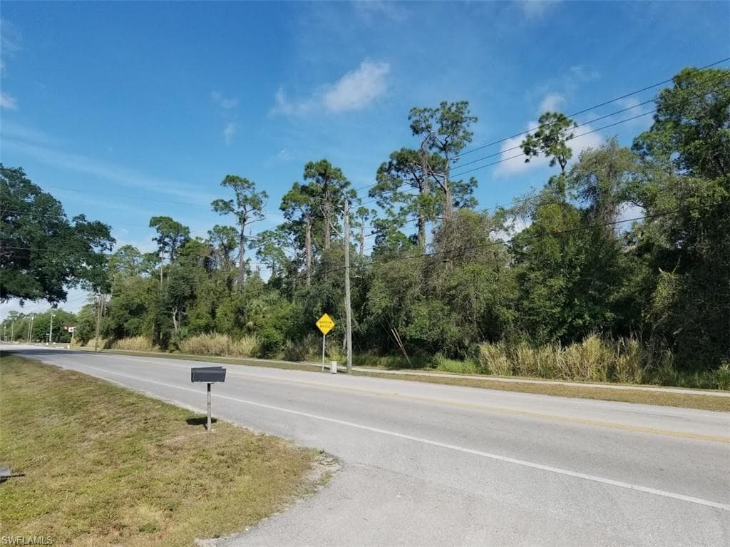 1108 County Rd 78 LABELLE, FL 33935