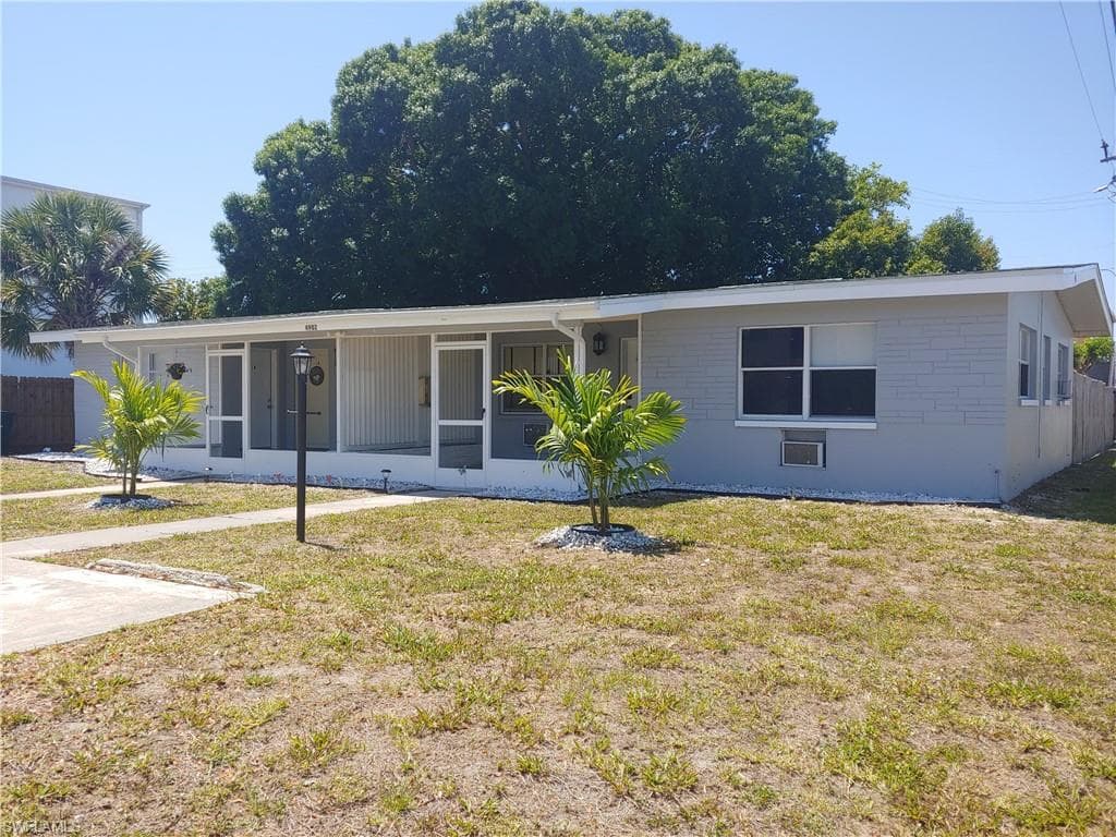 4902 Victoria DR 1-2 CAPE CORAL, FL 33904