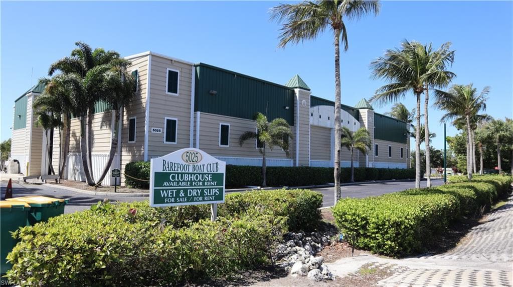 5025 Bonita Beach RD BONITA SPRINGS, FL 34134
