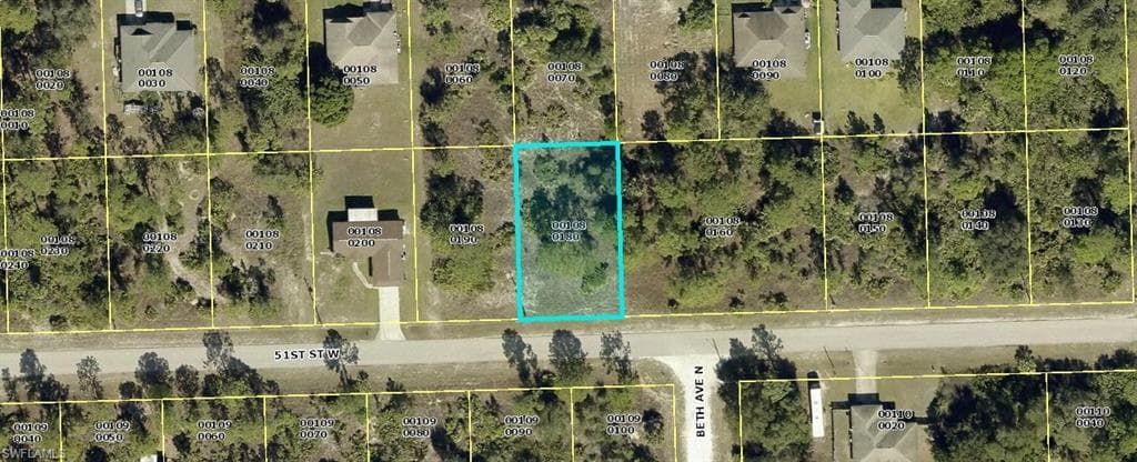 2602 51st ST W LEHIGH ACRES, FL 33971