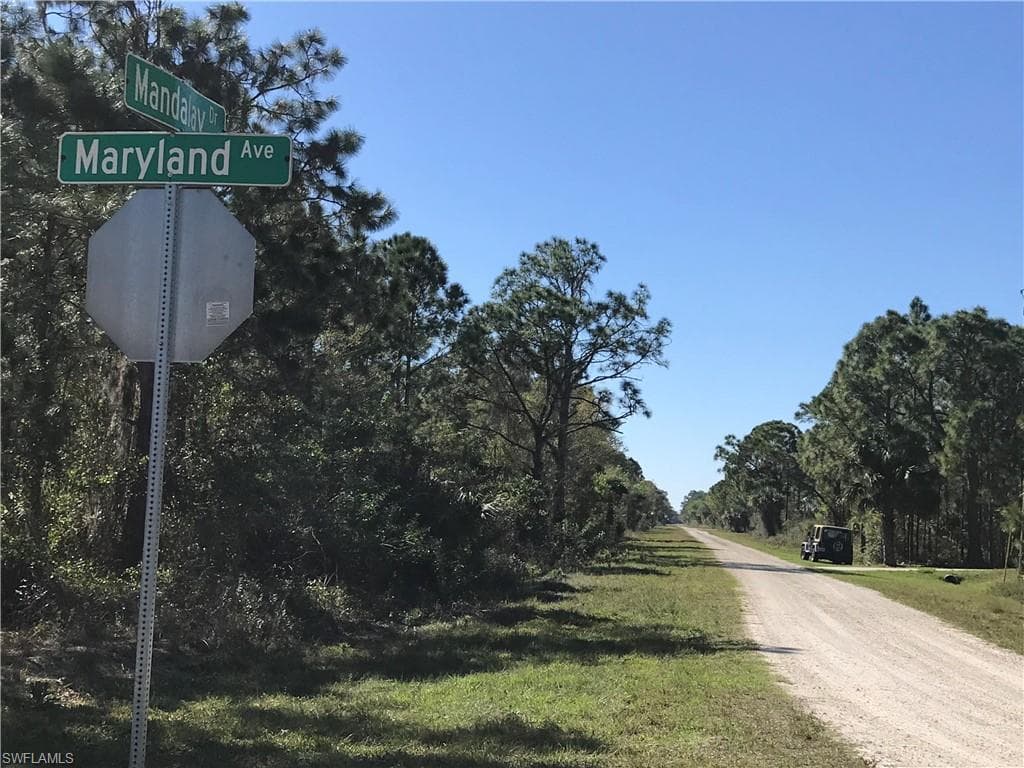 27499 Mandalay DR PUNTA GORDA, FL 33955
