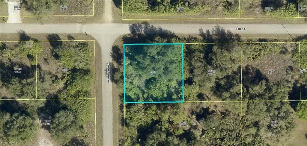 3000 E 19th ST LEHIGH ACRES, FL 33972