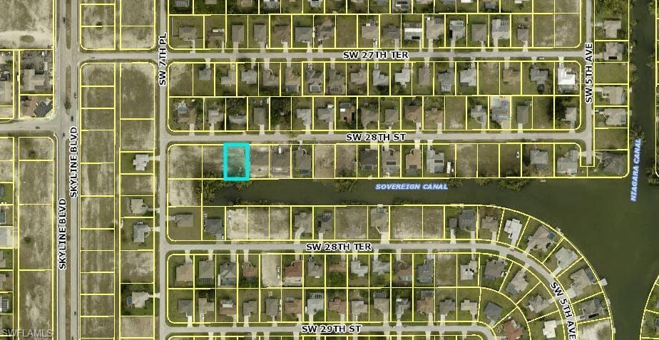 702 SW 28th ST CAPE CORAL, FL 33914