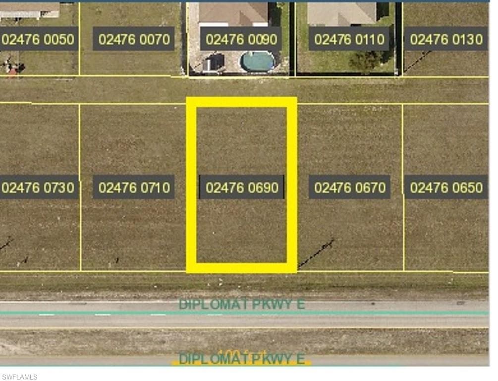 203 Diplomat PKY E CAPE CORAL, FL 33909