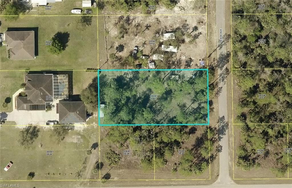 2303 Leroy AVE ALVA, FL 33920