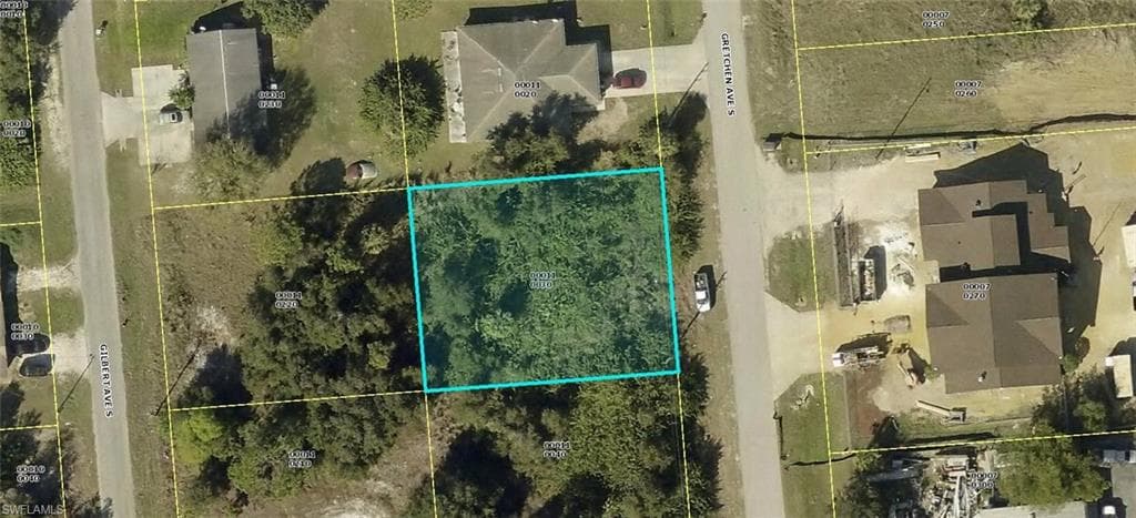 308 Gretchen AVE S LEHIGH ACRES, FL 33973