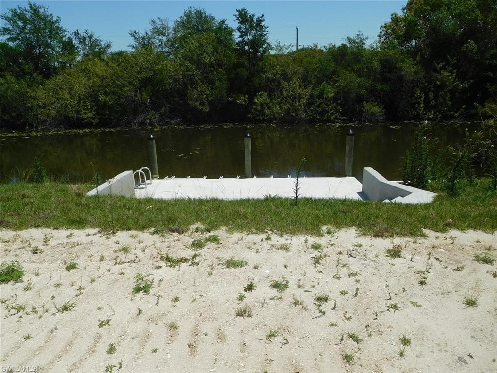 1711 NE 10th AVE CAPE CORAL, FL 33909