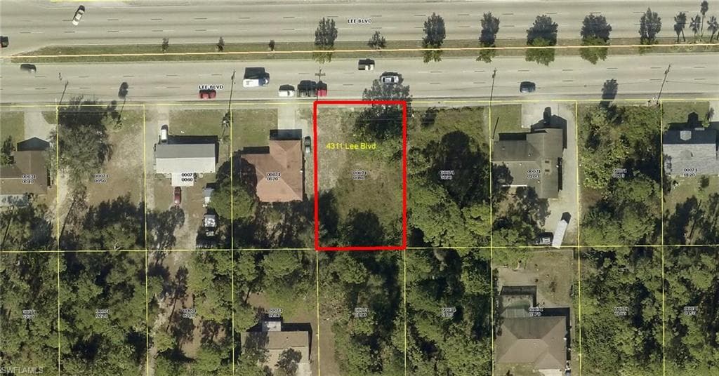 4311 Lee BLVD LEHIGH ACRES, FL 33971