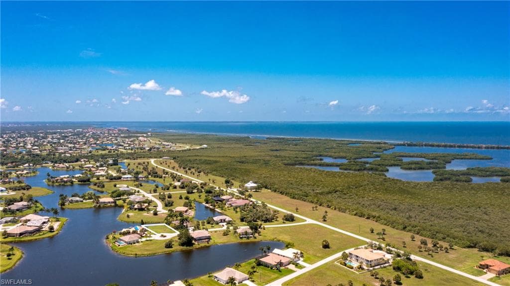 24297 Toth LN PUNTA GORDA, FL 33955