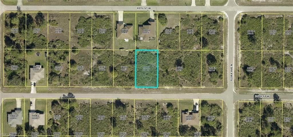 2706 39th ST W LEHIGH ACRES, FL 33971