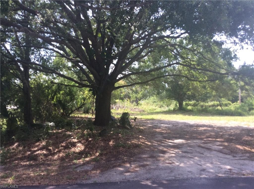 8056 Everhart DR NORTH FORT MYERS, FL 33917