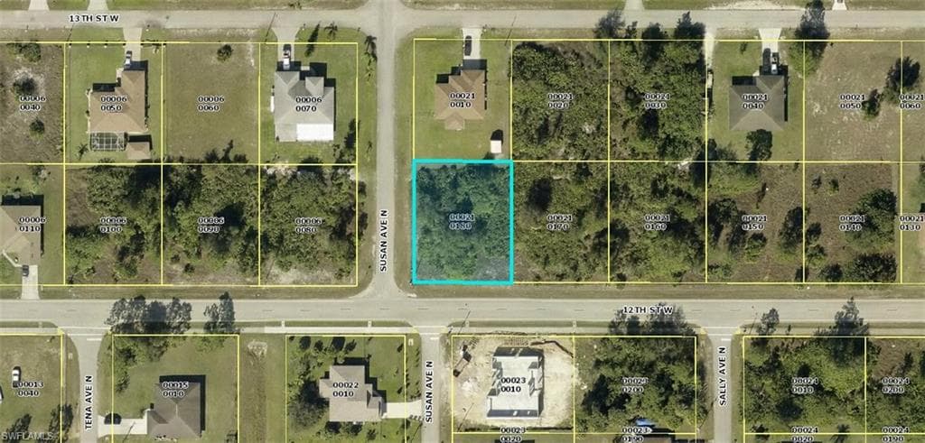 3418 12th ST W LEHIGH ACRES, FL 33971