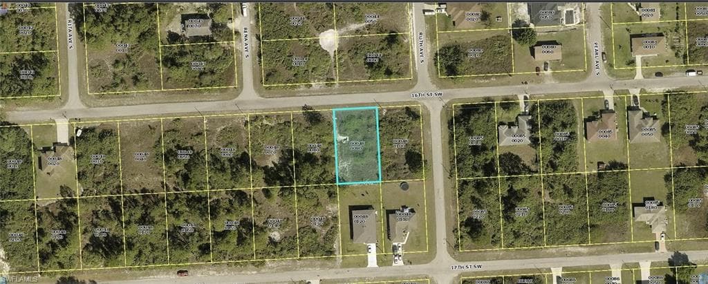 3303 16th ST SW LEHIGH ACRES, FL 33976