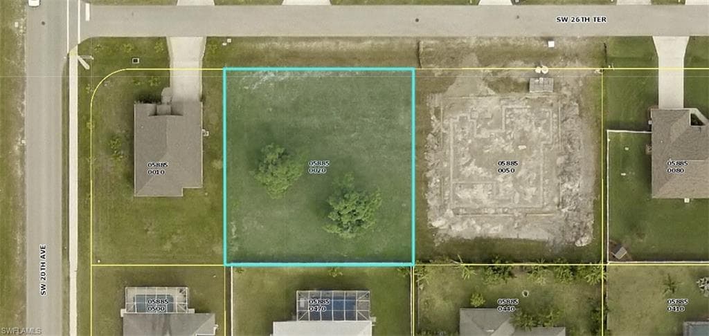 1918 SW 26th TER CAPE CORAL, FL 33914