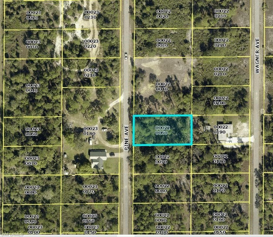 1312 Pine AVE LEHIGH ACRES, FL 33972