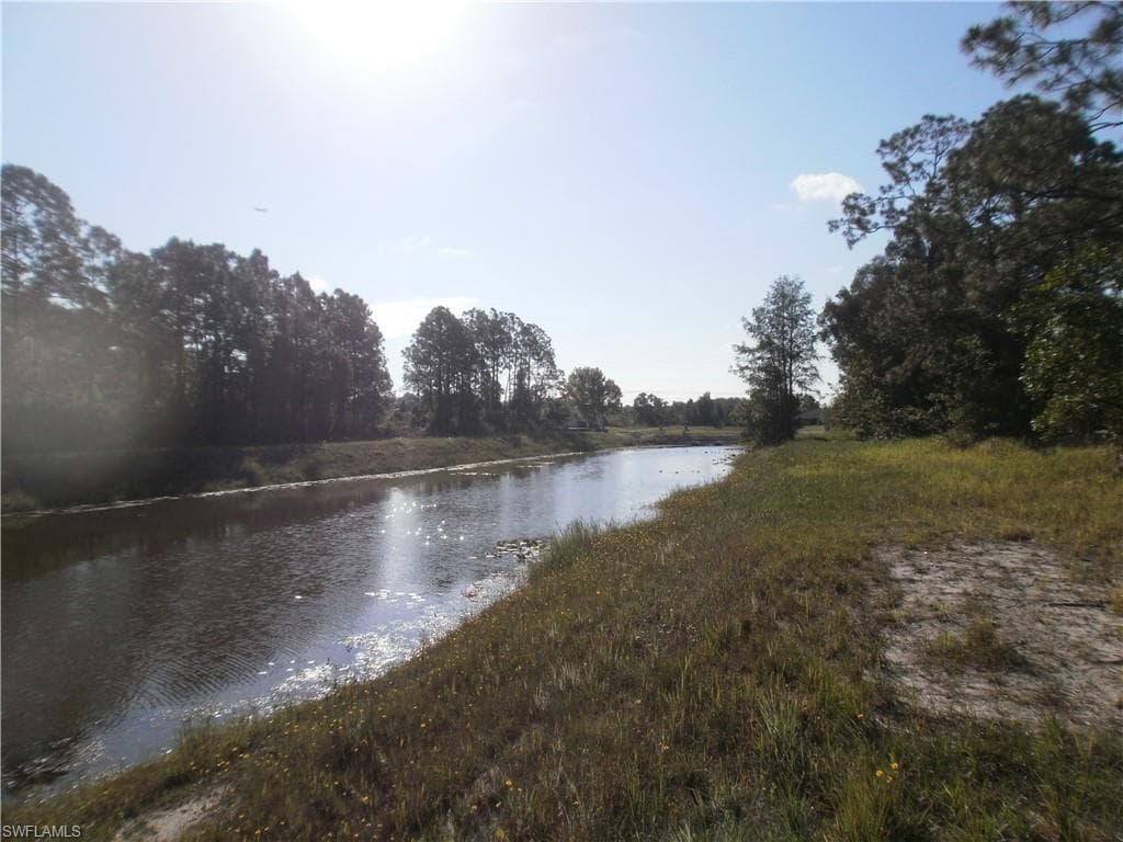 335 Jourferie RD LEHIGH ACRES, FL 33974