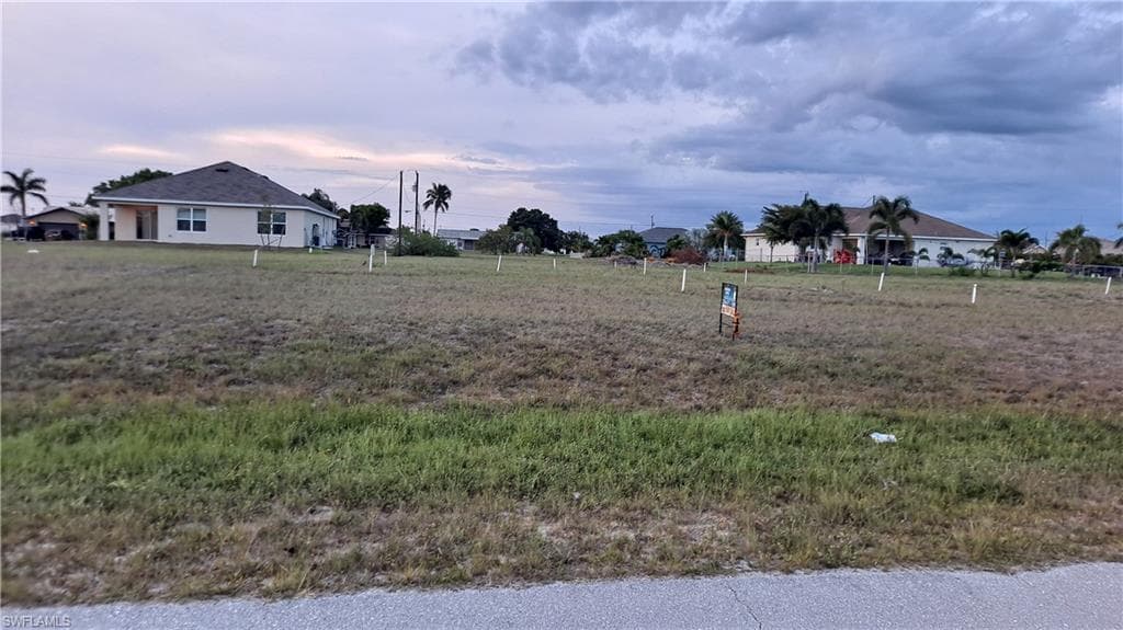 1413 NW 9th ST CAPE CORAL, FL 33993