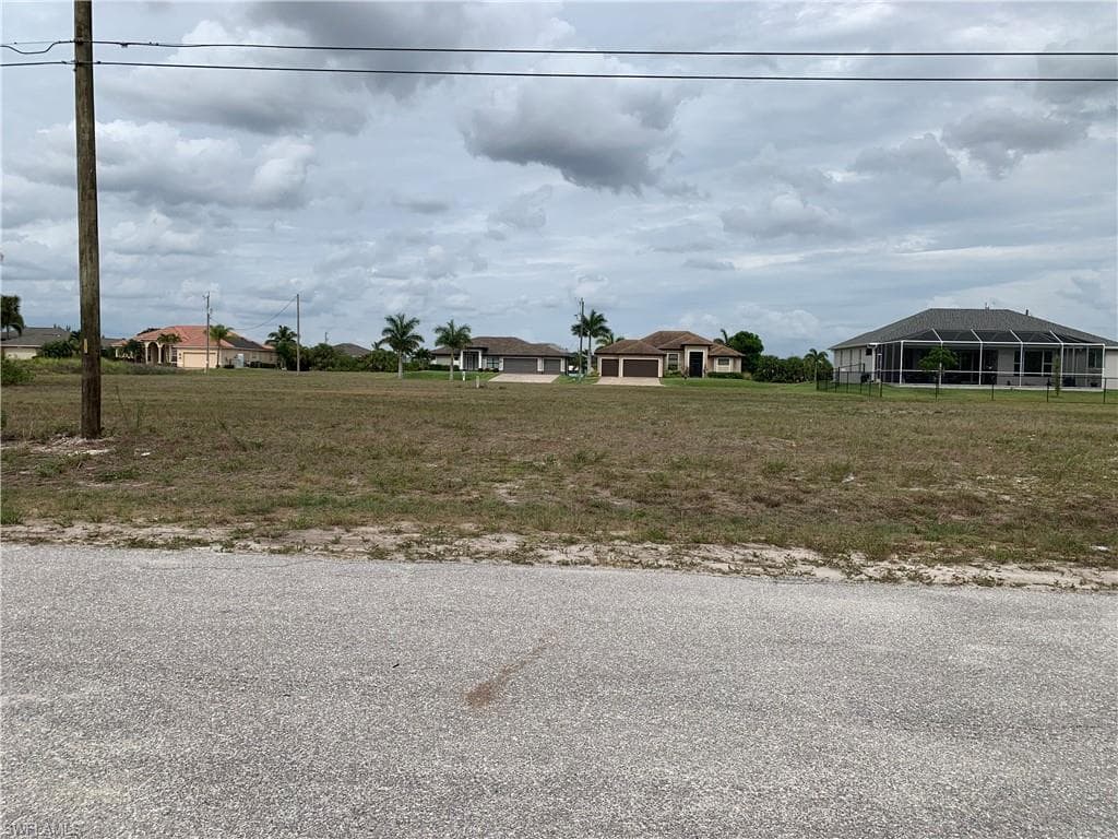 1803 NW 38th PL CAPE CORAL, FL 33993